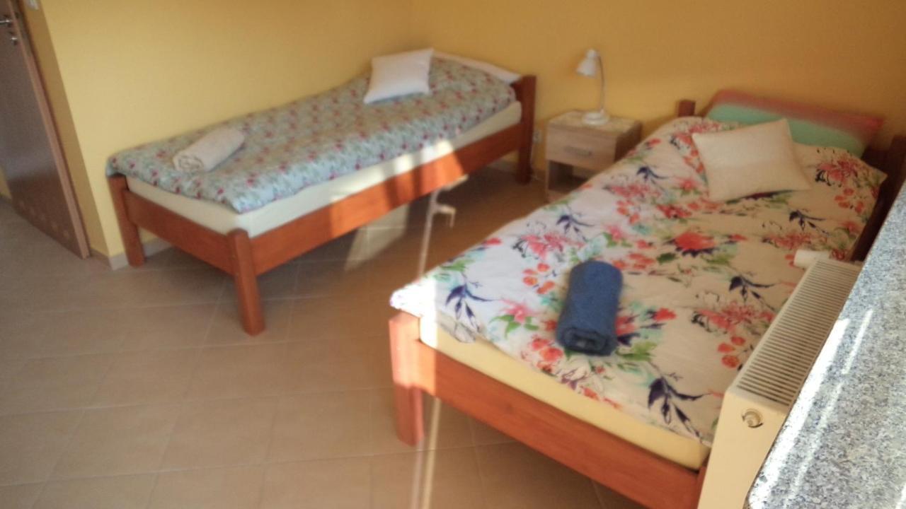 Bacowka Noclegi Sierpnica Exterior foto